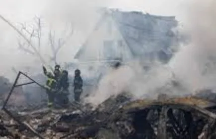 ਰੂਸ ਨੇ ਐਤਵਾਰ ਨੂੰ ਯੂਕਰੇਨ ਵਿਰੁੱਧ ਆਪਣਾ ਸਭ ਤੋਂ ਵੱਡਾ ਹਵਾਈ ਹਮਲਾ ਕੀਤਾ