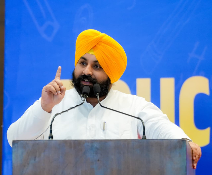 Bhagwant Mann Government honours more than 300 principals for excellent results in NEET, JEE exams