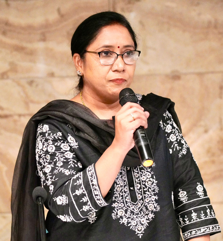 Dr. Baljit Kaur announces free stenography training for Scheduled Caste graduates