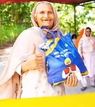 The number of distributions of Meri Rasoi ration kits has crossed 33 lakhs.